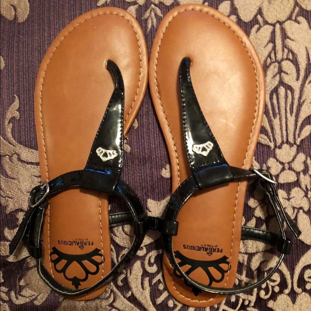 Women’s sandals